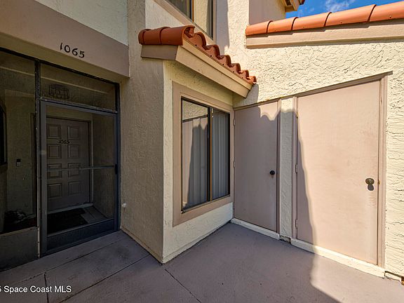 3rd image of 1065 Country Club Dr #614