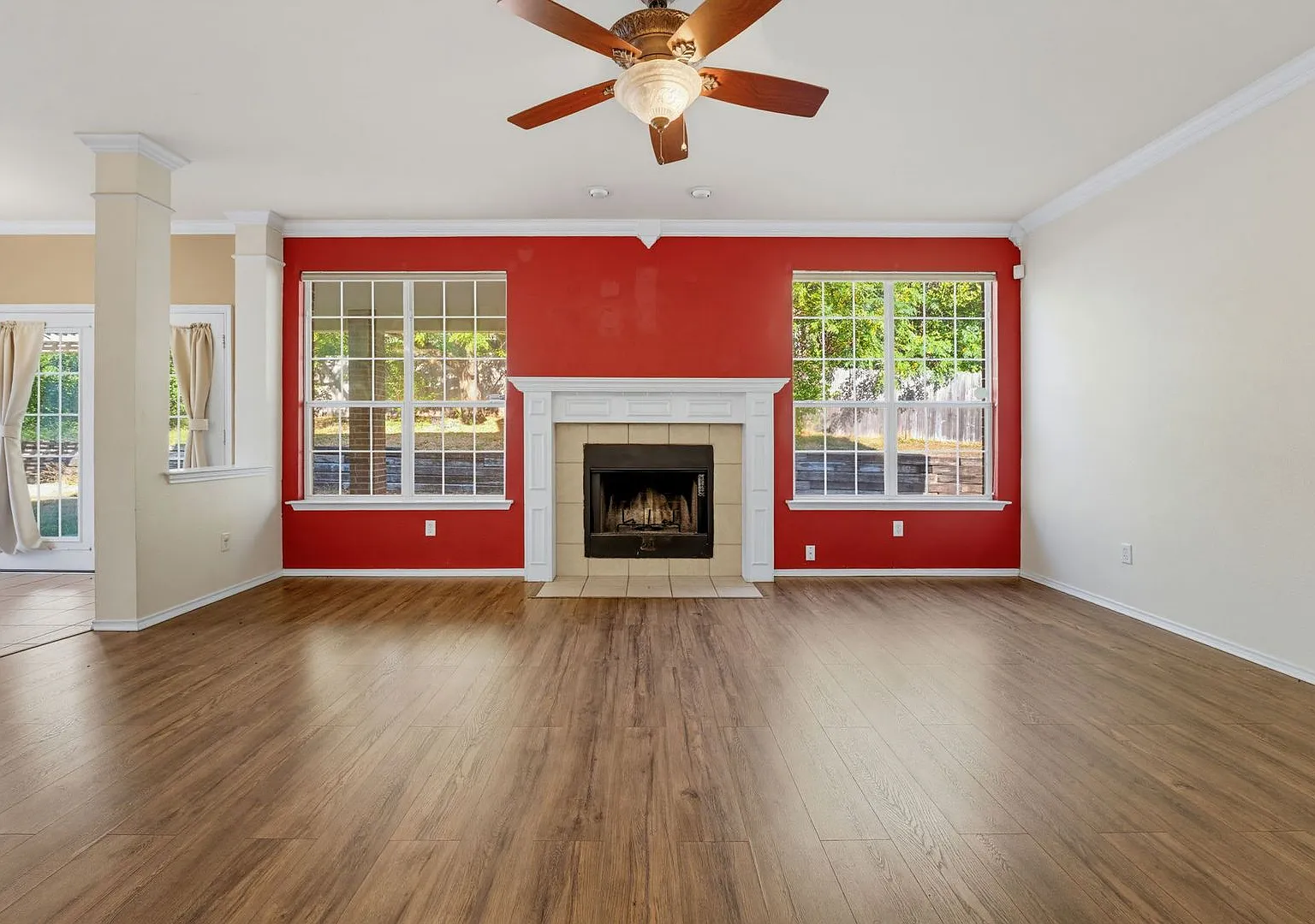2416 Catawba Loop — Photo 3