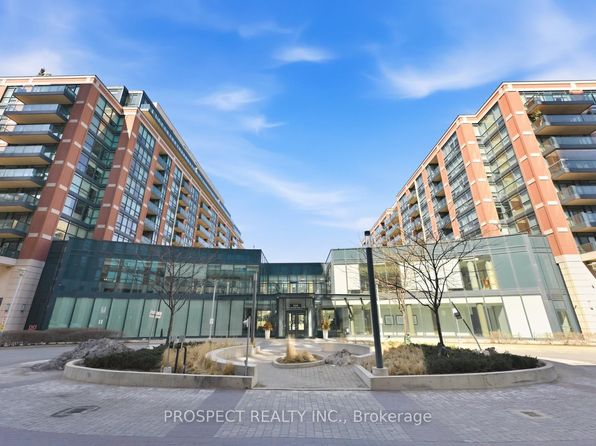 525 Wilson Ave #129, Toronto, ON M3H 0A7