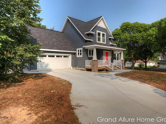 3rd image of 2144 Shenandoah Dr NW