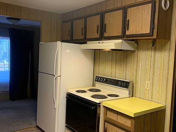 3rd image of 6494 Providence Ct