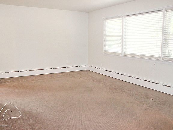 4th image of 280 Atlantic Ave