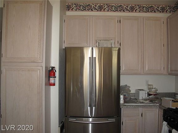 3rd image of 5141 Briar Meadow Way