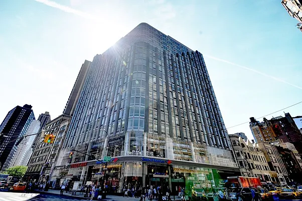 Rented by Pinnacle City Living | media 8