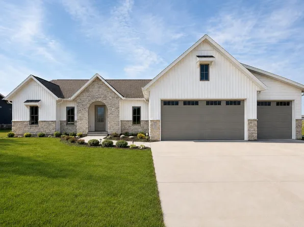 1609 Torchwood Trl, De Pere, WI 54115