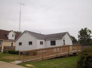 324 E Marion St, Portage, WI 53901