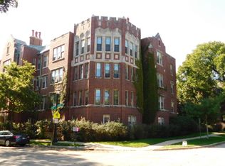 404 Lee St #17, Evanston, IL 60202