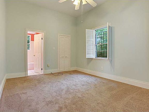 3rd image of 719 Amelia St