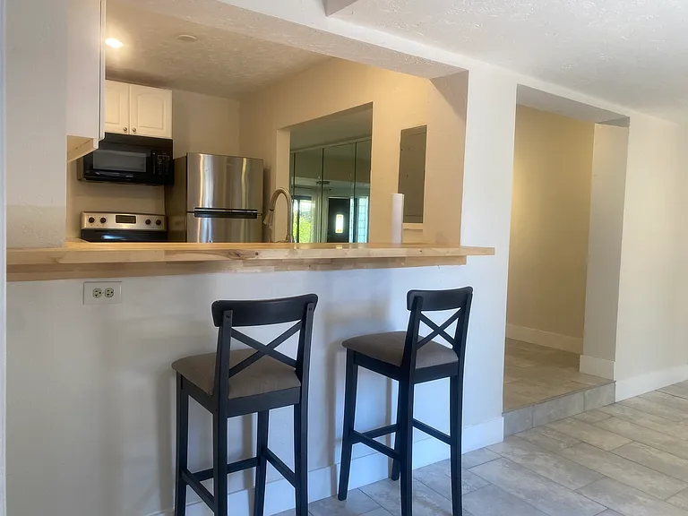 251 Mateo Way NE — Photo 8