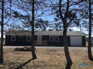 24512 Def Williams Co Line Rd, Defiance, OH 43512