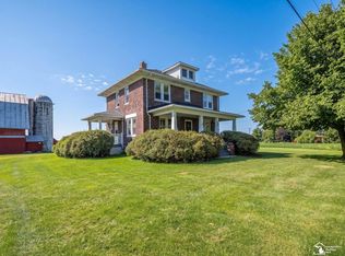 2454 E Labo Rd, Carleton, MI 48117
