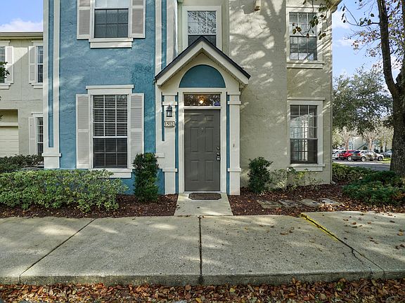 2nd image of 13703 N Richmond Park Dr #1502