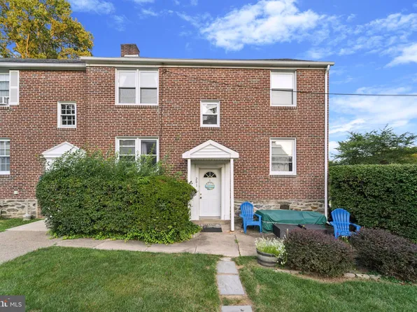 201 Pilgrim Ln, Drexel Hill, PA 19026