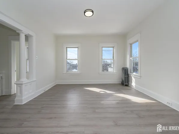 377 Delavan St, New Brunswick, NJ