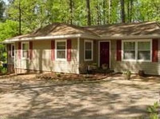 710 Walnut St, Carthage, NC 28327