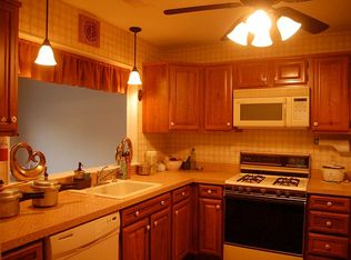 80 Woodbury Rd, Edison, NJ 08820