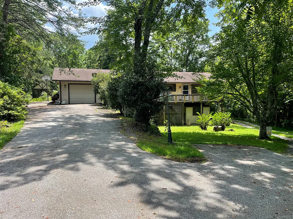 Holly Springs Estates Rd