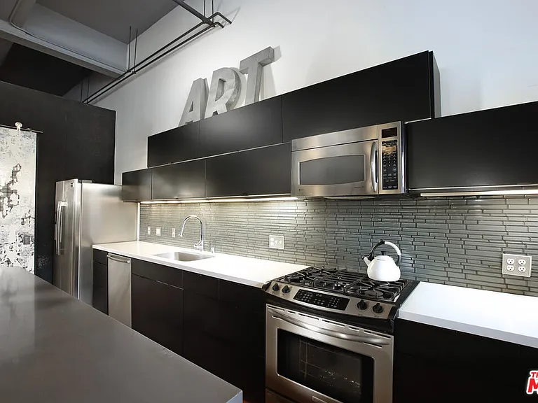 1850 Industrial St #215 — Photo 5