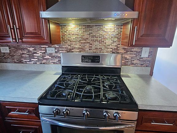 5th image of 4508 S Avers Ave #2