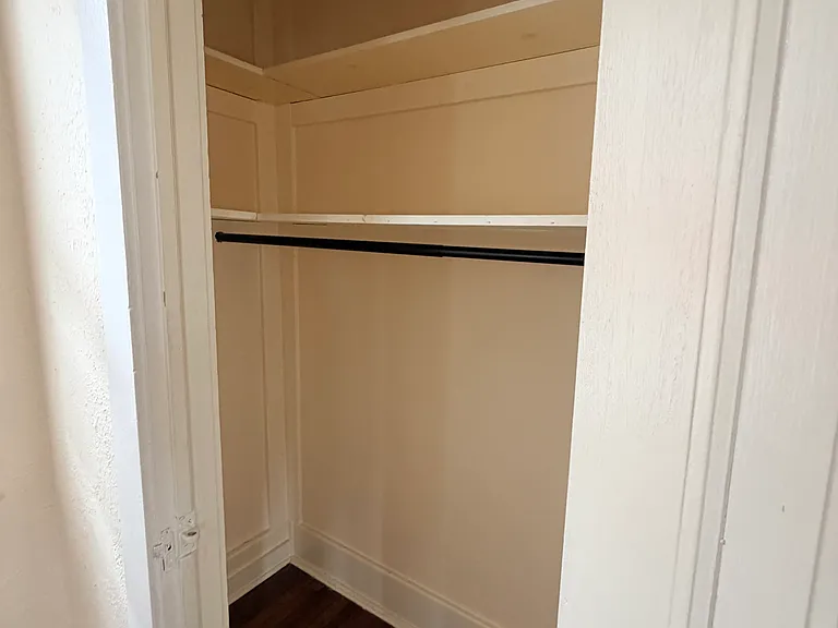 3850 Napoleon Ave — Photo 9
