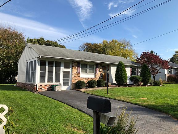 6011 Robert Dr Mechanicsburg Pa 17050 Zillow