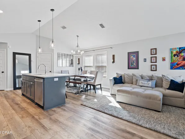 2617 Katie Marie Ln, Lynn Haven, FL 32444