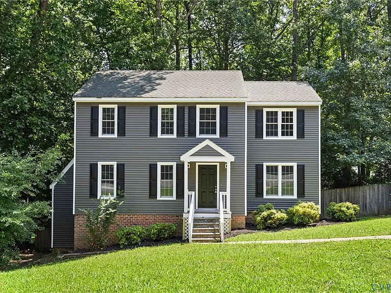 13803 Deer Run Cir — Photo 1