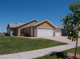 2269 57th Ave S, Fargo, ND 58104