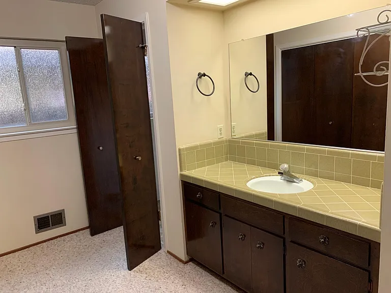 86 Starglow Cir — Photo 39