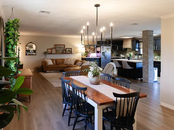 27654 E 862nd Rd, Bunch, OK 74931