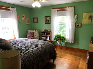 26 Mowry Ave, North Smithfield, RI 02896