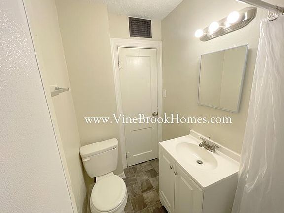 3rd image of 4105 N Kitley Ave