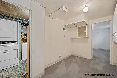 2nd image of 1501 Carbon Ave #B