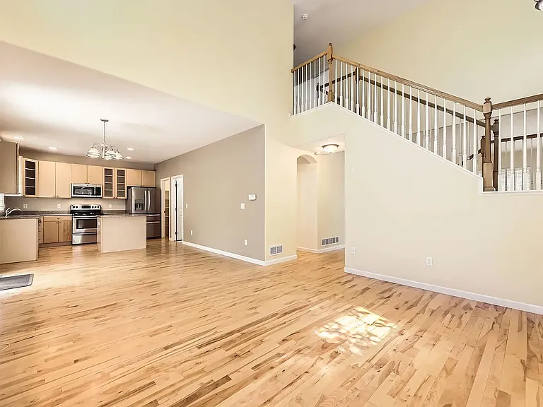 4809 Lucca Dr — Photo 9