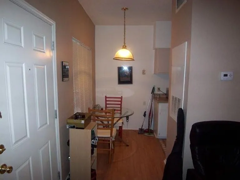 2604 Salado St #303 — Photo 2