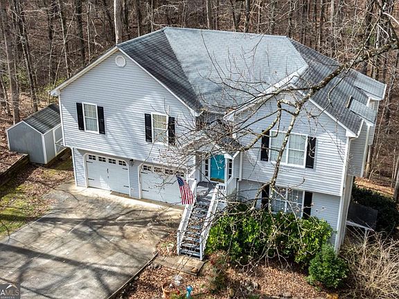 3rd image of 141 Apache Ridge Rd
