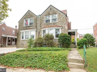 808 Glenview St, Philadelphia, PA 19111