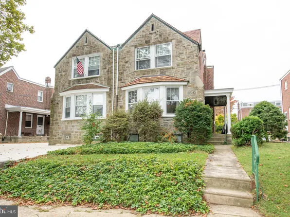 808 Glenview St, Philadelphia, PA 19111