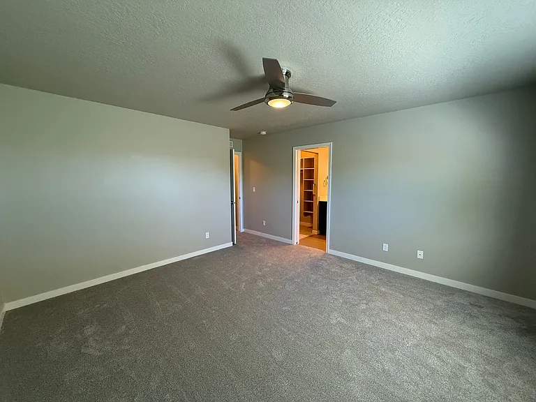 2839 E Apricot Dr — Photo 9