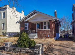 2262 Blendon Pl, Saint Louis, MO 63143