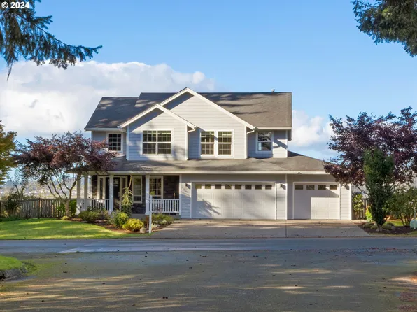 36373 River Point Dr, Astoria, OR 97103