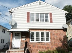 71 Barbara St, Bloomfield, NJ