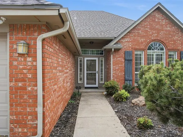 2708 Overland Way, Edmond, OK 73012