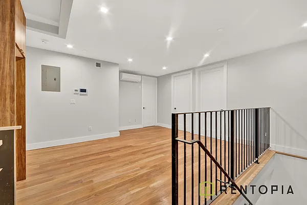 Rented by Rentopia | media 30