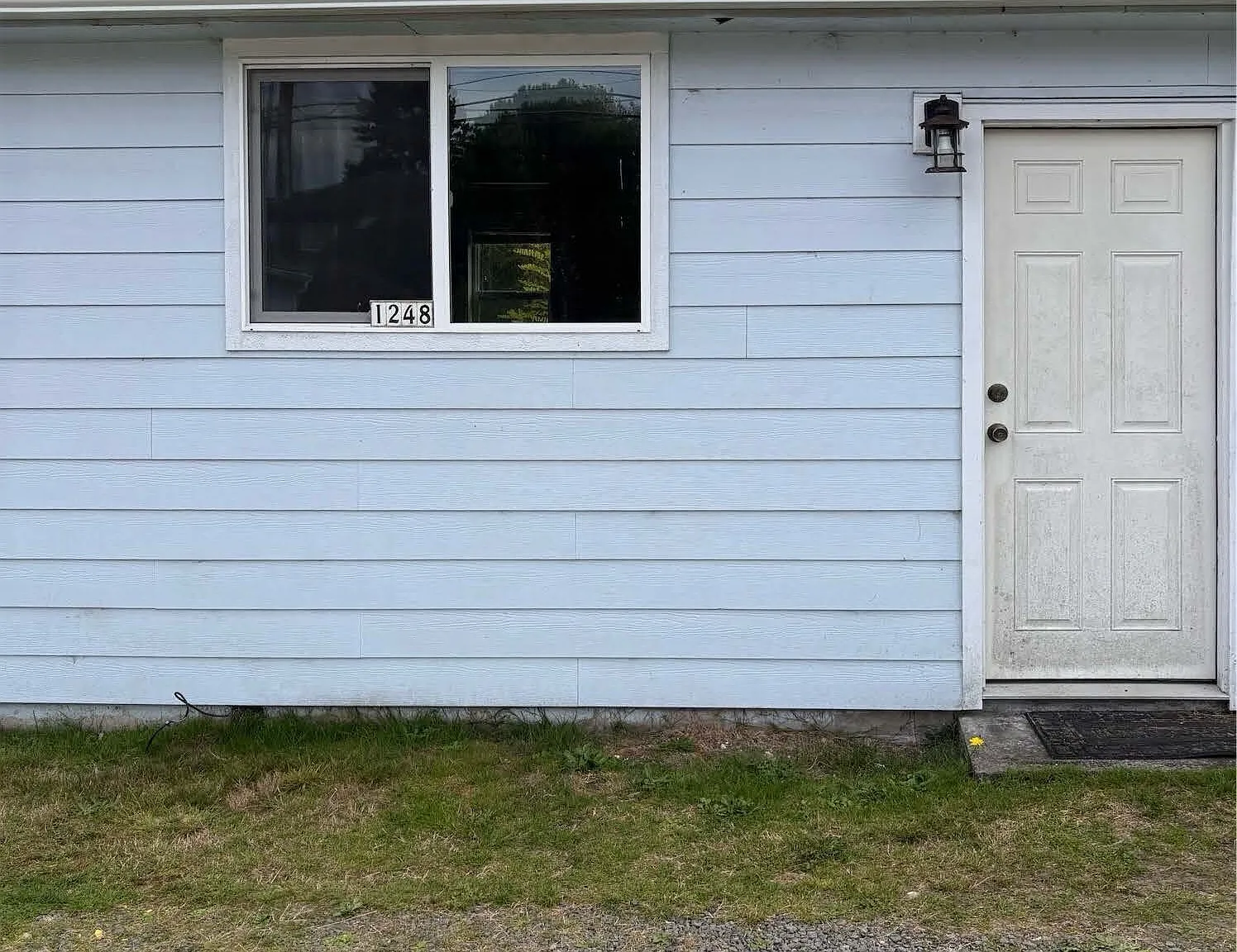 2 bed, $1,200 — Photo 1