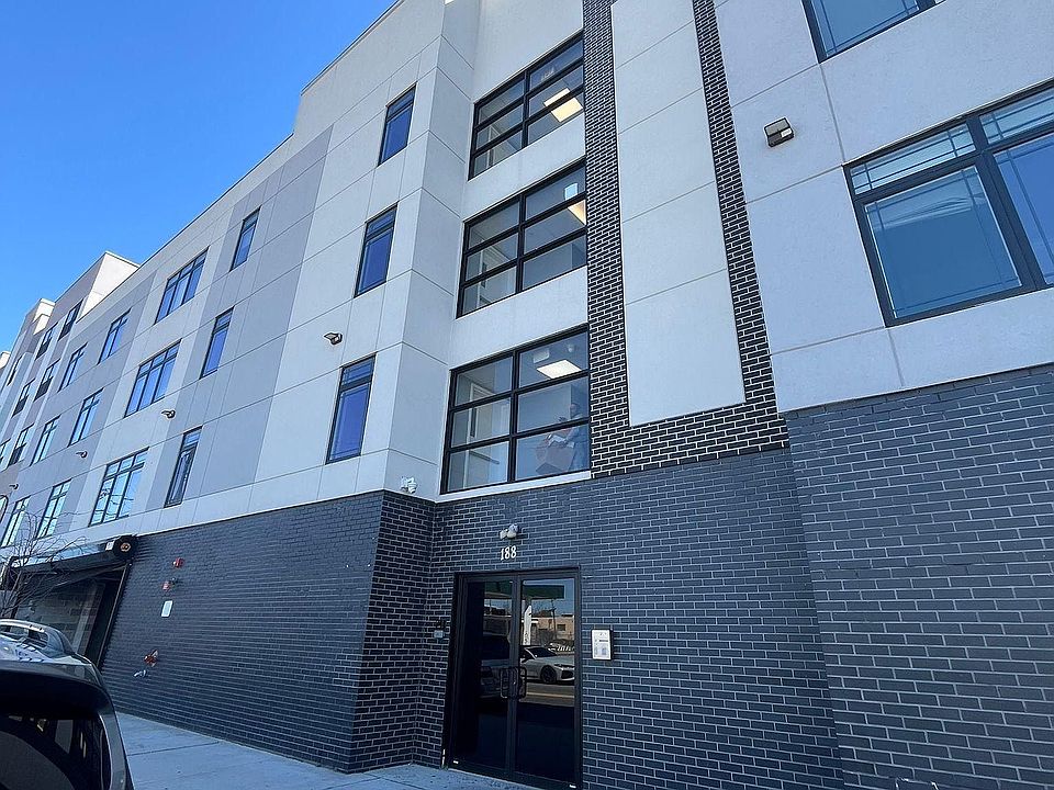 1st image of 188 Lafayette St #216