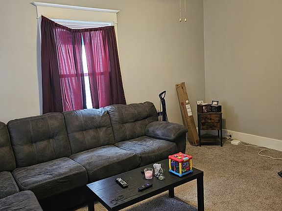 3rd image of 1115 14th St