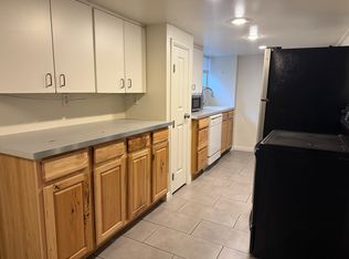 2000 S View St #3, Salt Lake City, UT 84105