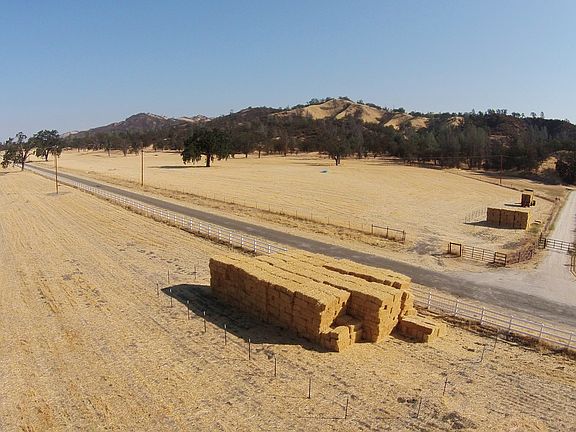 2nd image of Vineyard Canyon Road