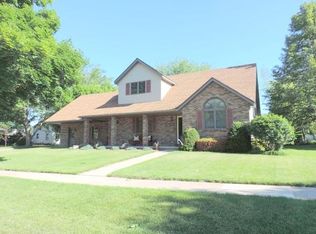 1207 22nd St, Monroe, WI 53566